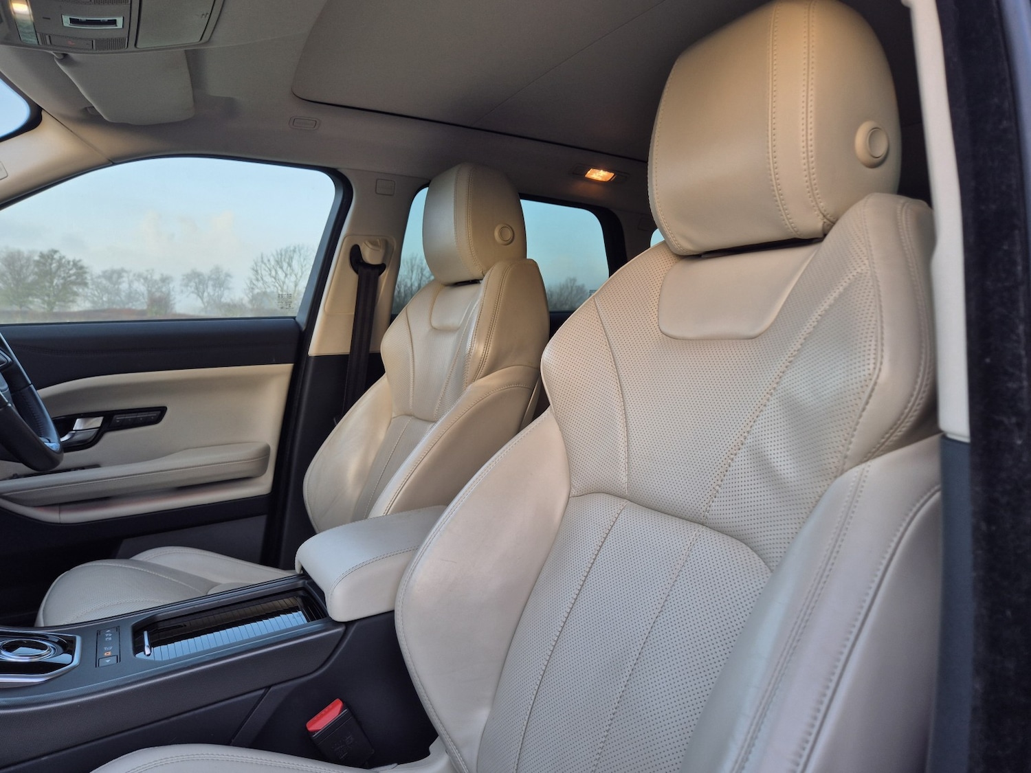 Used Land Rover Range Rover Evoque 2018 for sale - 77038944: Photo 19