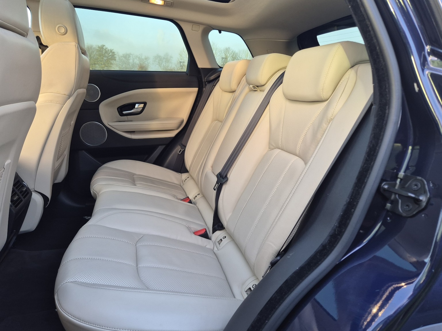 Used Land Rover Range Rover Evoque 2018 for sale - 77038944: Photo 36