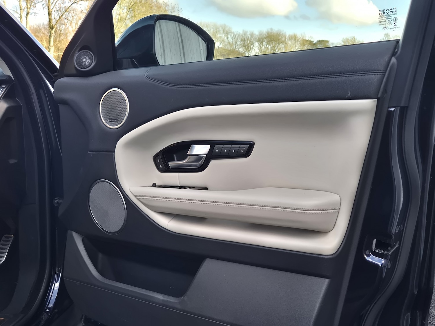 Used Land Rover Range Rover Evoque 2018 for sale - 77038944: Photo 50