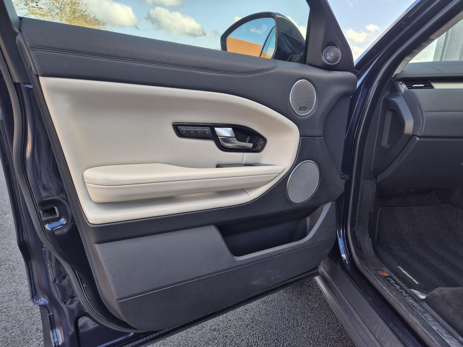 Used Land Rover Range Rover Evoque 2018 for sale - 77038944: Photo 52