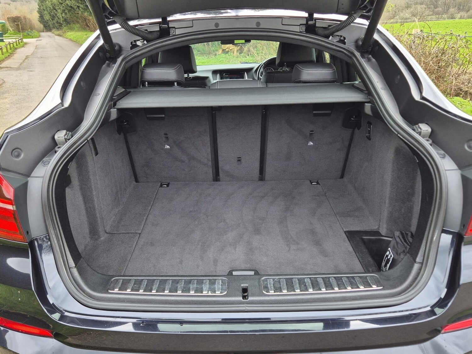 Used BMW X4 2017 for sale - 77906400: Photo 11