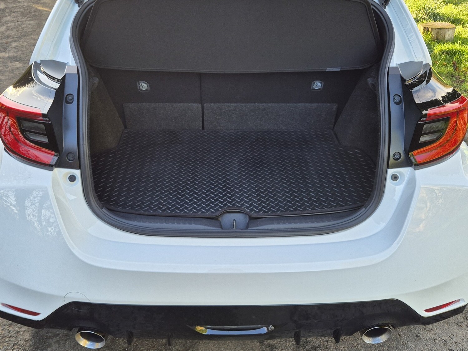 Used Toyota Yaris 2022 for sale - 76840571: Photo 13