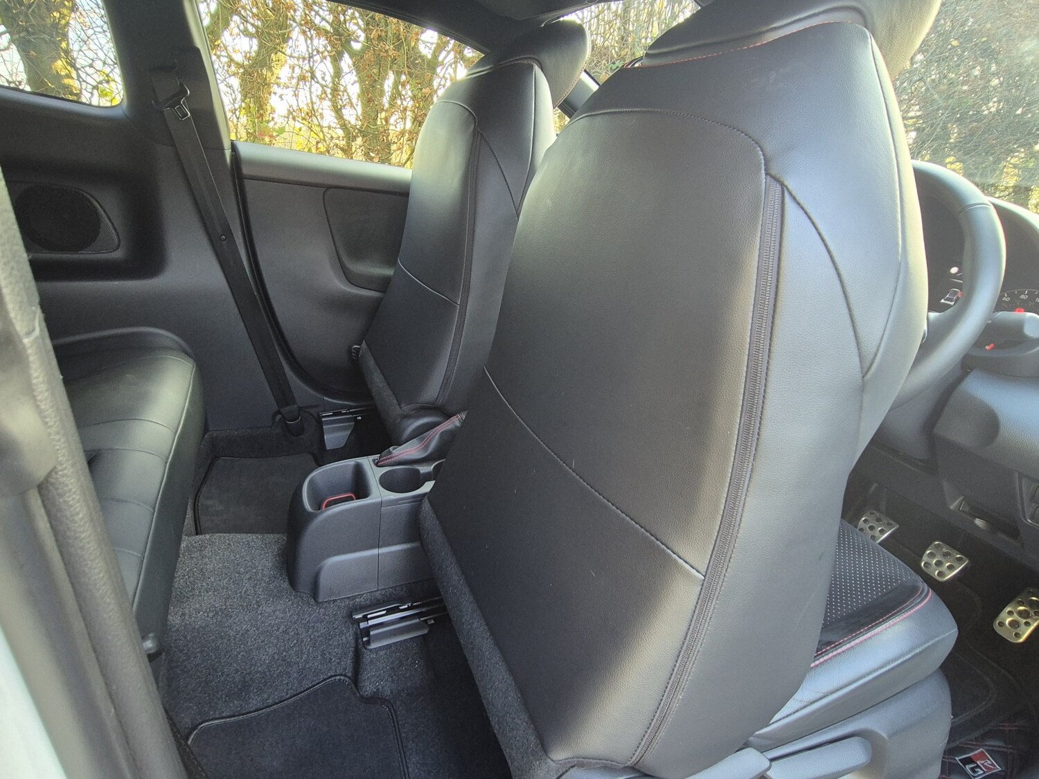 Used Toyota Yaris 2022 for sale - 76840571: Photo 32