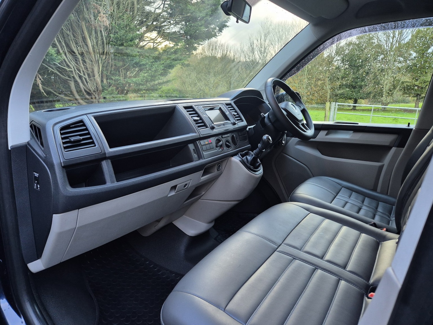 Used Volkswagen Transporter 2019 for sale - 76840573: Photo 6