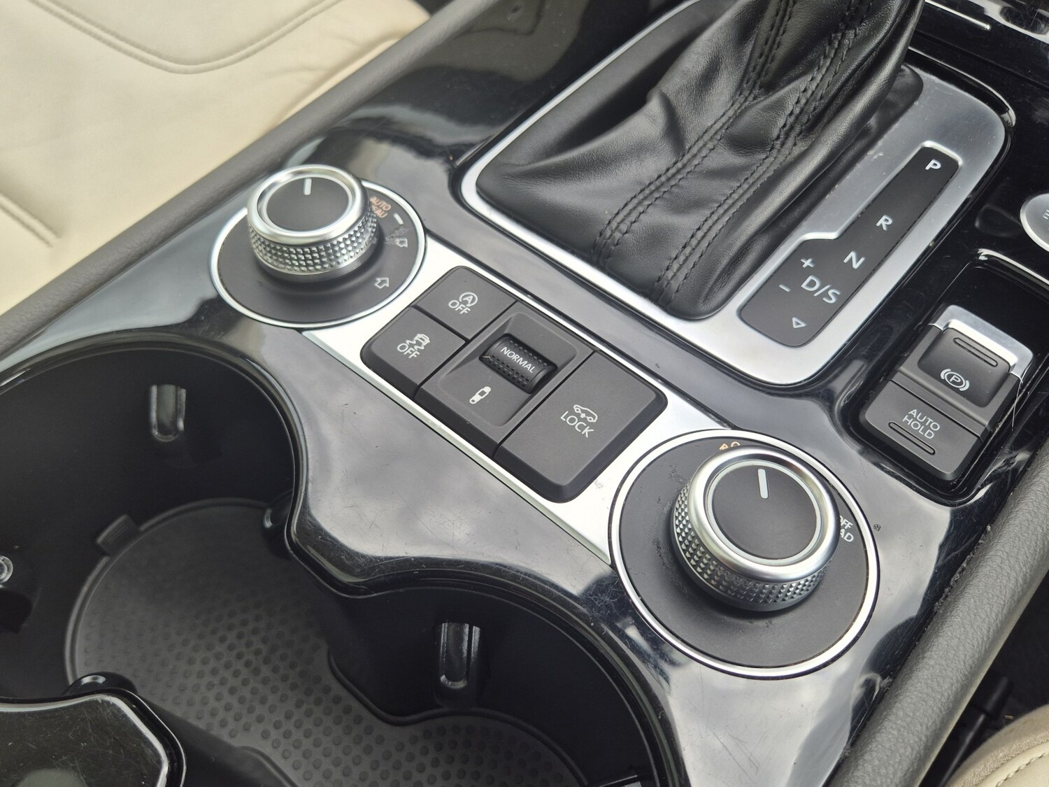 Used Volkswagen Touareg 2017 for sale - 78105961: Photo 11