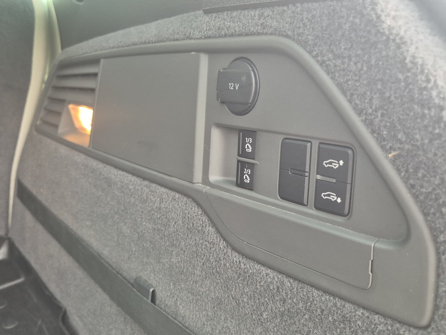 Used Volkswagen Touareg 2017 for sale - 78105961: Photo 23