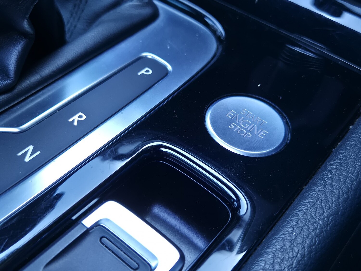 Used Volkswagen Touareg 2017 for sale - 78038994: Photo 27