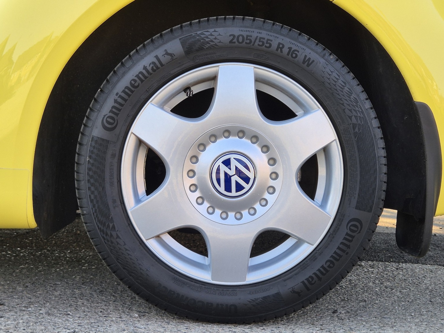 Used Volkswagen Beetle 2000 for sale - 77954075: Photo 22