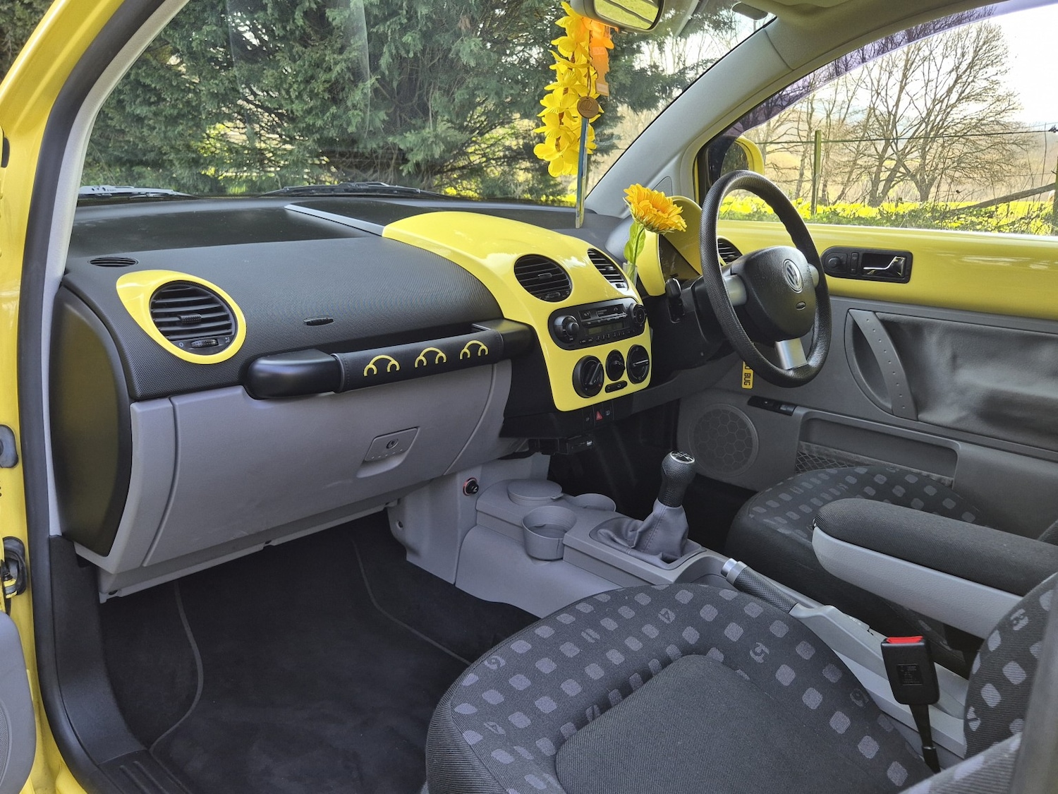 Used Volkswagen Beetle 2000 for sale - 77954075: Photo 4