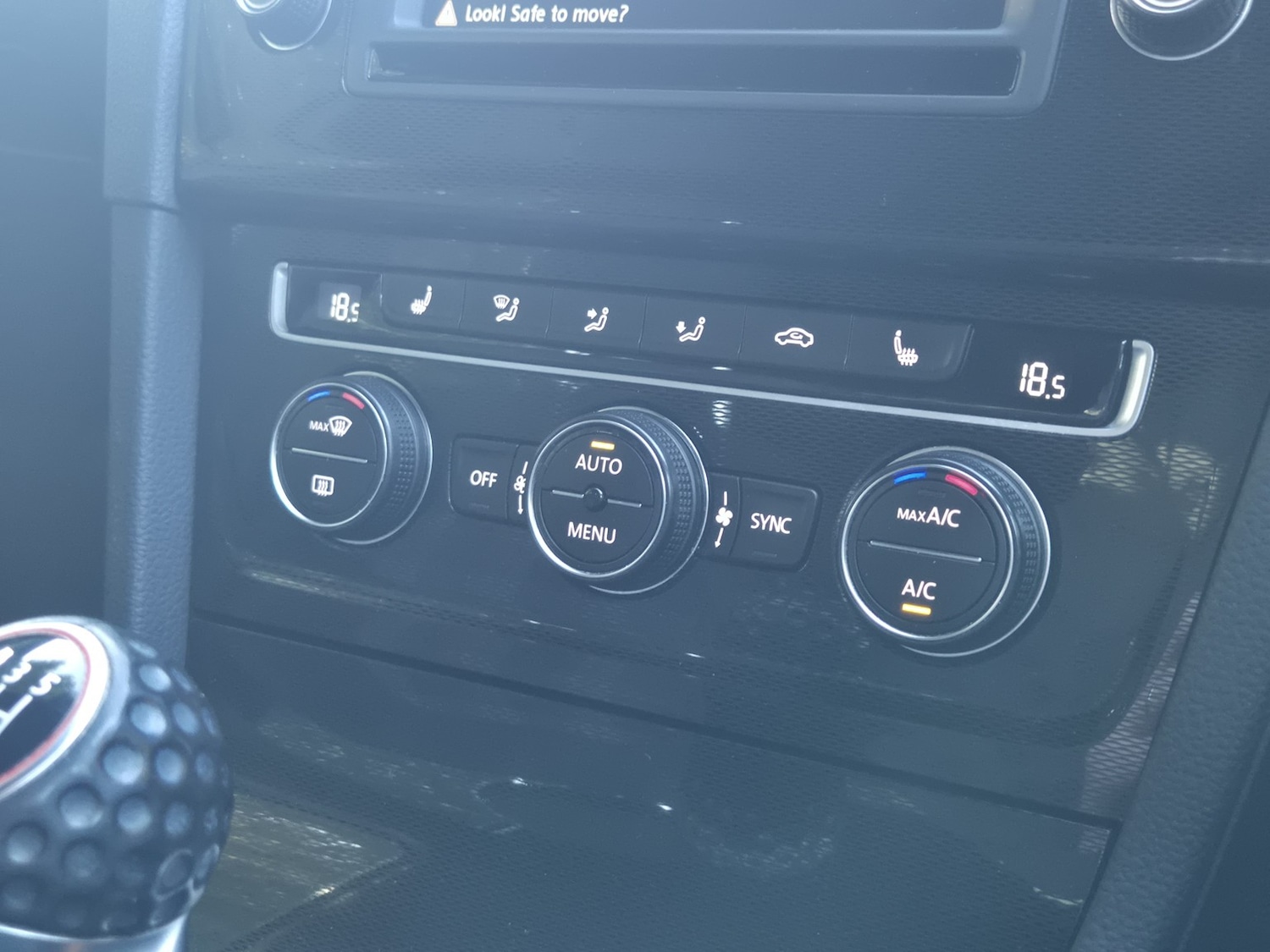 Used Volkswagen Golf 2017 for sale - 77453076: Photo 21