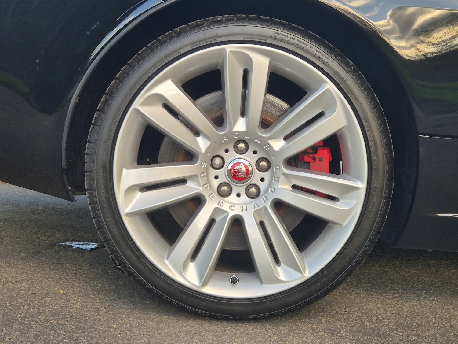 Used Jaguar XKR 2013 for sale - 78121531: Photo 26