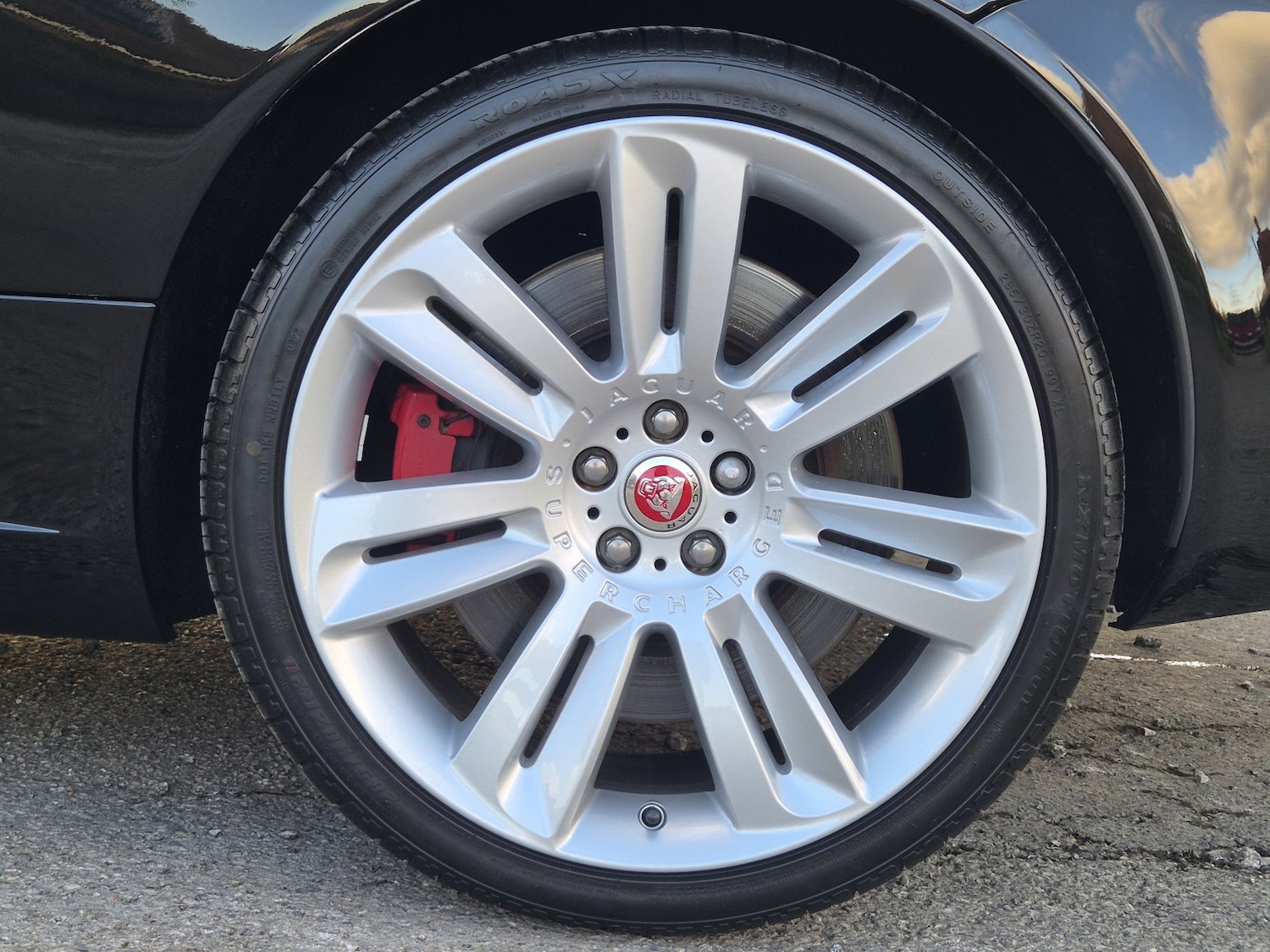 Used Jaguar XKR 2013 for sale - 78121531: Photo 28