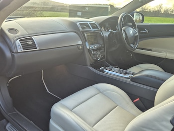 Used Jaguar XKR 2013 for sale - 78121531: Photo