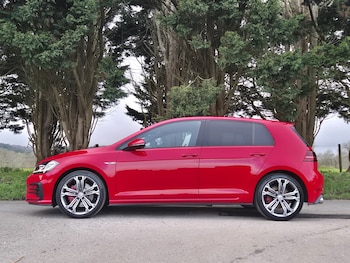 Used Volkswagen Golf 2018 for sale - 78840976: Photo