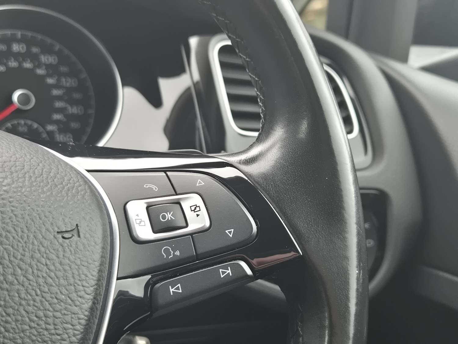 Used Volkswagen Golf 2016 for sale - 77173165: Photo 20