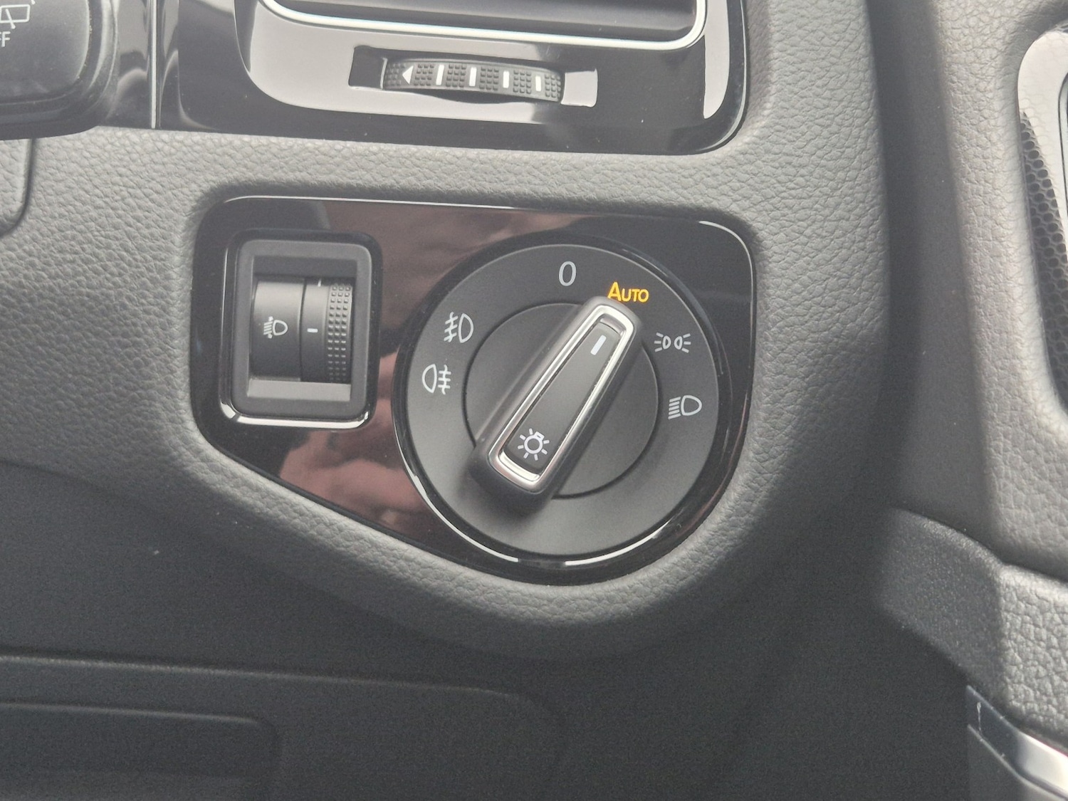 Used Volkswagen Golf 2016 for sale - 77173165: Photo 21