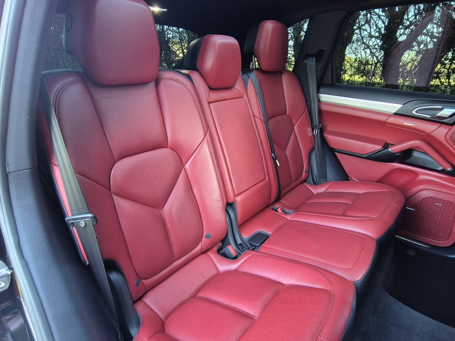 Used Porsche Cayenne 2016 for sale - 76840574: Photo 18