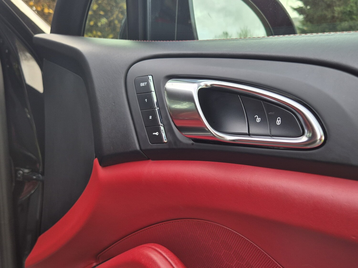 Used Porsche Cayenne 2016 for sale - 76840574: Photo 19