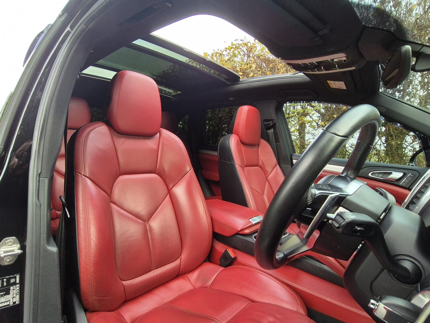 Used Porsche Cayenne 2016 for sale - 76840574: Photo 27