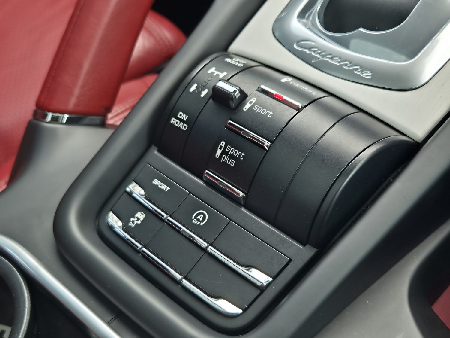 Used Porsche Cayenne 2016 for sale - 76840574: Photo 35