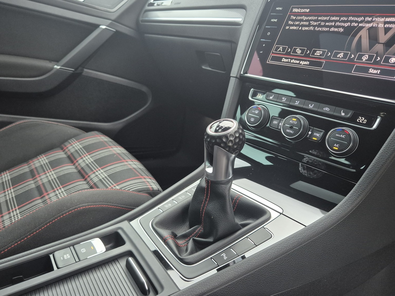 Used Volkswagen Golf 2018 for sale - 77251287: Photo 24