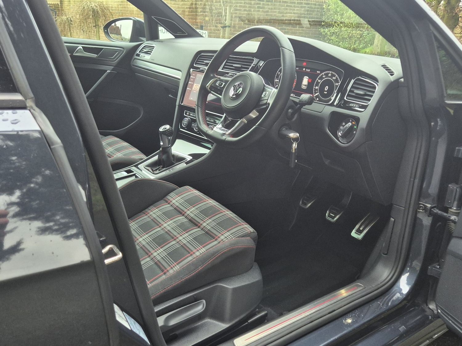 Used Volkswagen Golf 2018 for sale - 77251287: Photo 25