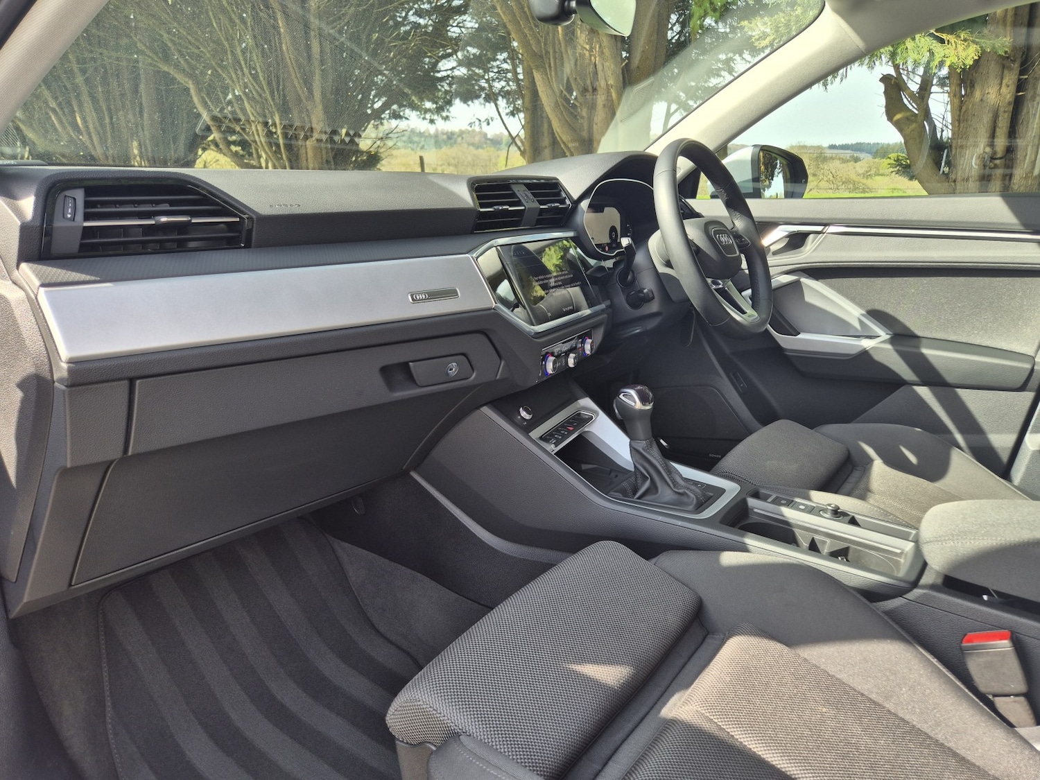 Used Audi Q3 2023 for sale - 78197998: Photo 2