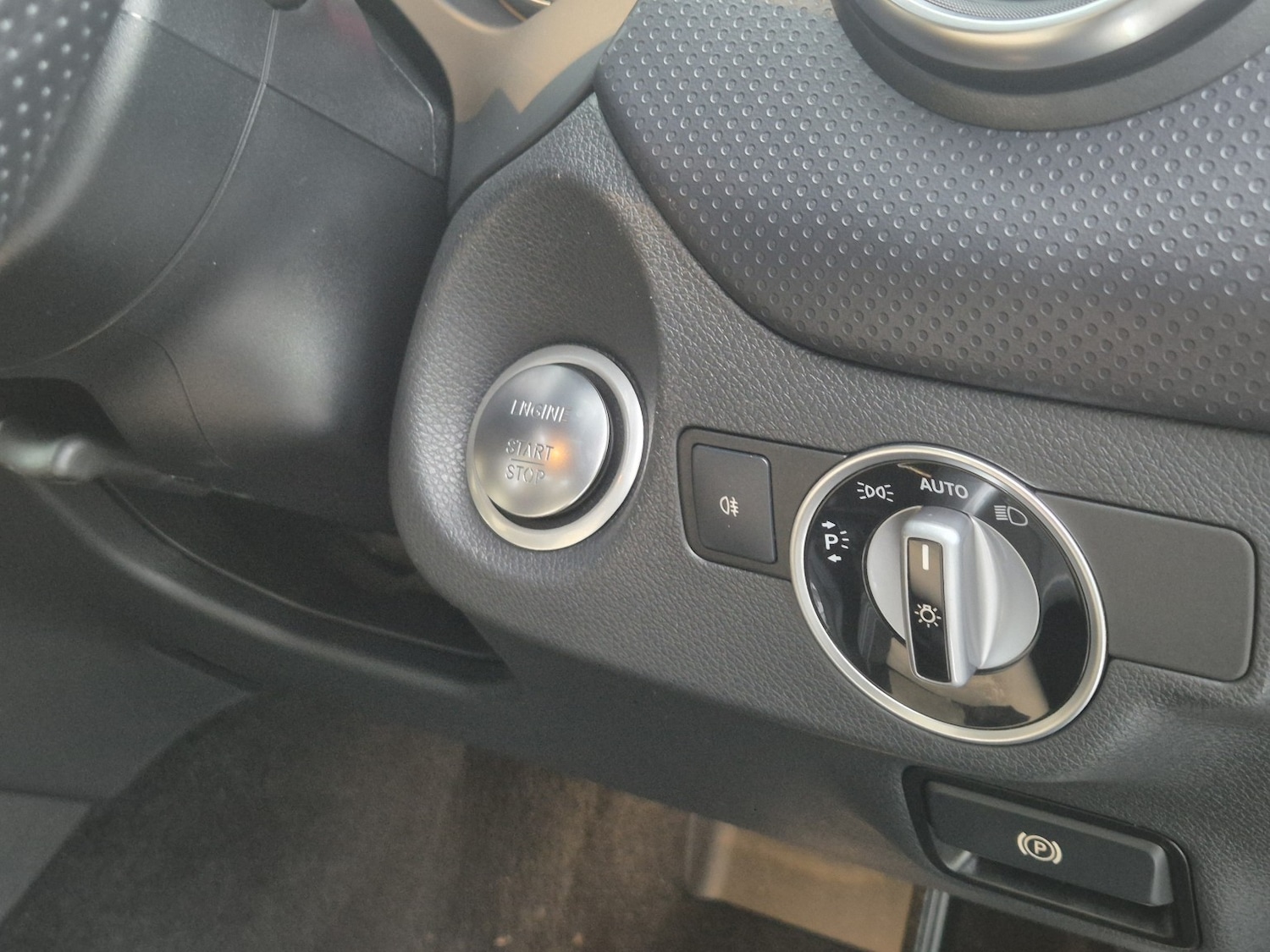 Used Mercedes-Benz A-Class 2017 for sale - 77303666: Photo 16