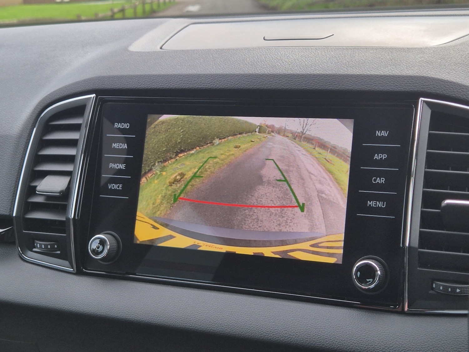 Used Skoda Karoq 2021 for sale - 77649553: Photo 9