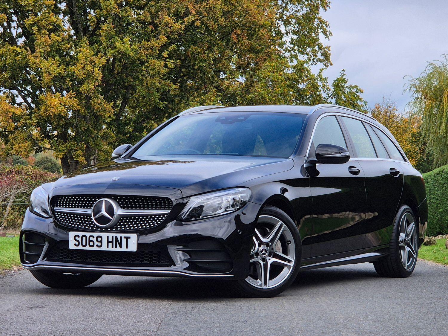 Used Mercedes-Benz C Class 2019 for sale - 76840576: Photo 1