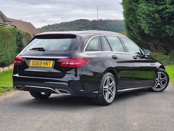 Used Mercedes-Benz C Class 2019 for sale - 76840576: Photo