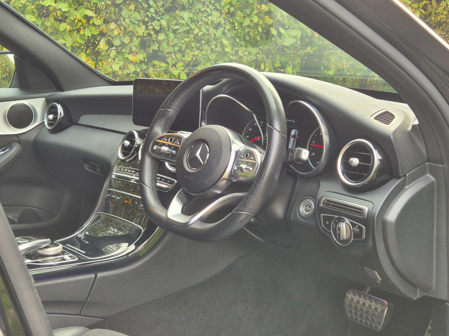 Used Mercedes-Benz C Class 2019 for sale - 76840576: Photo 5