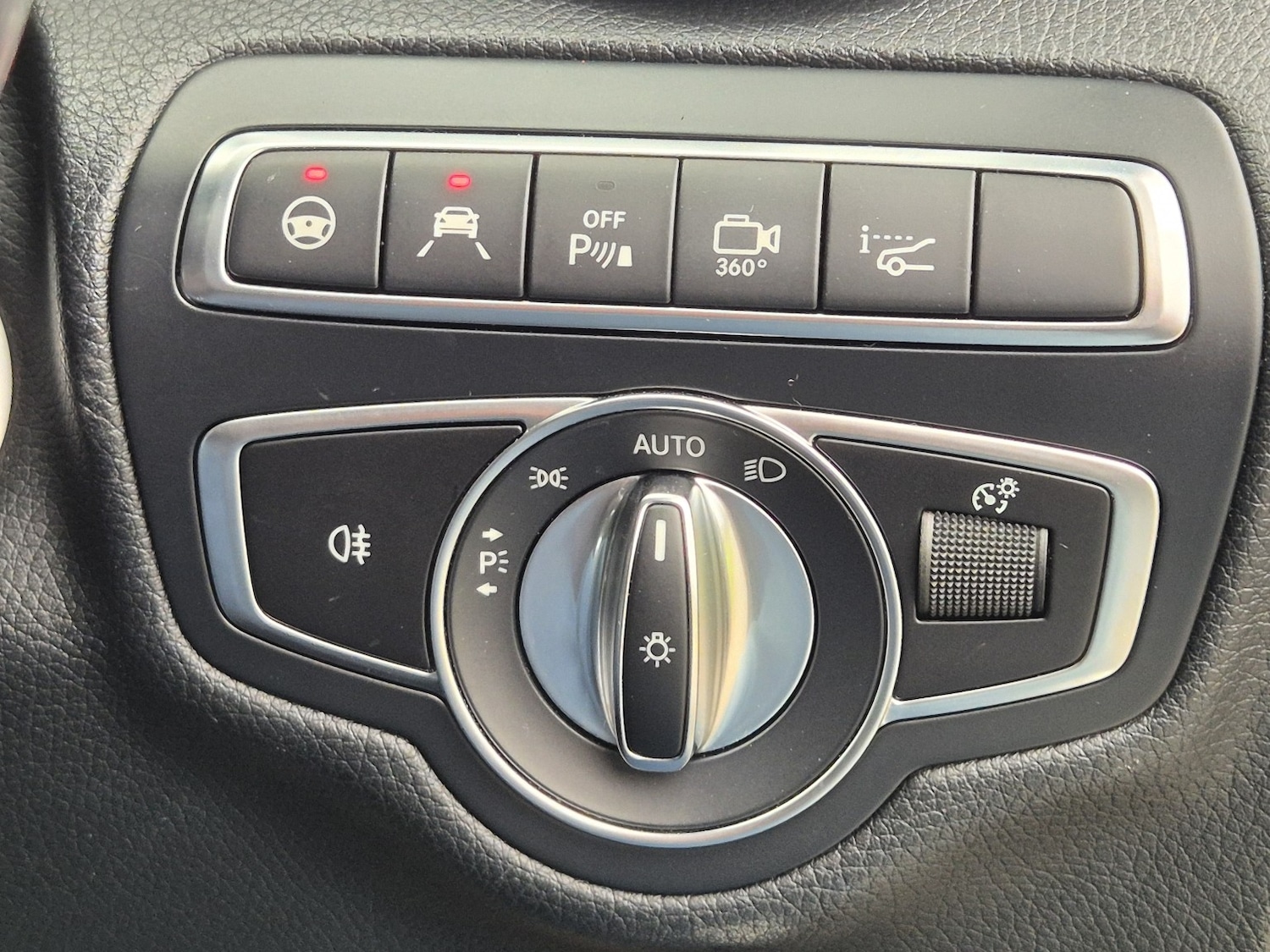 Used Mercedes-Benz C Class 2018 for sale - 78098187: Photo 32