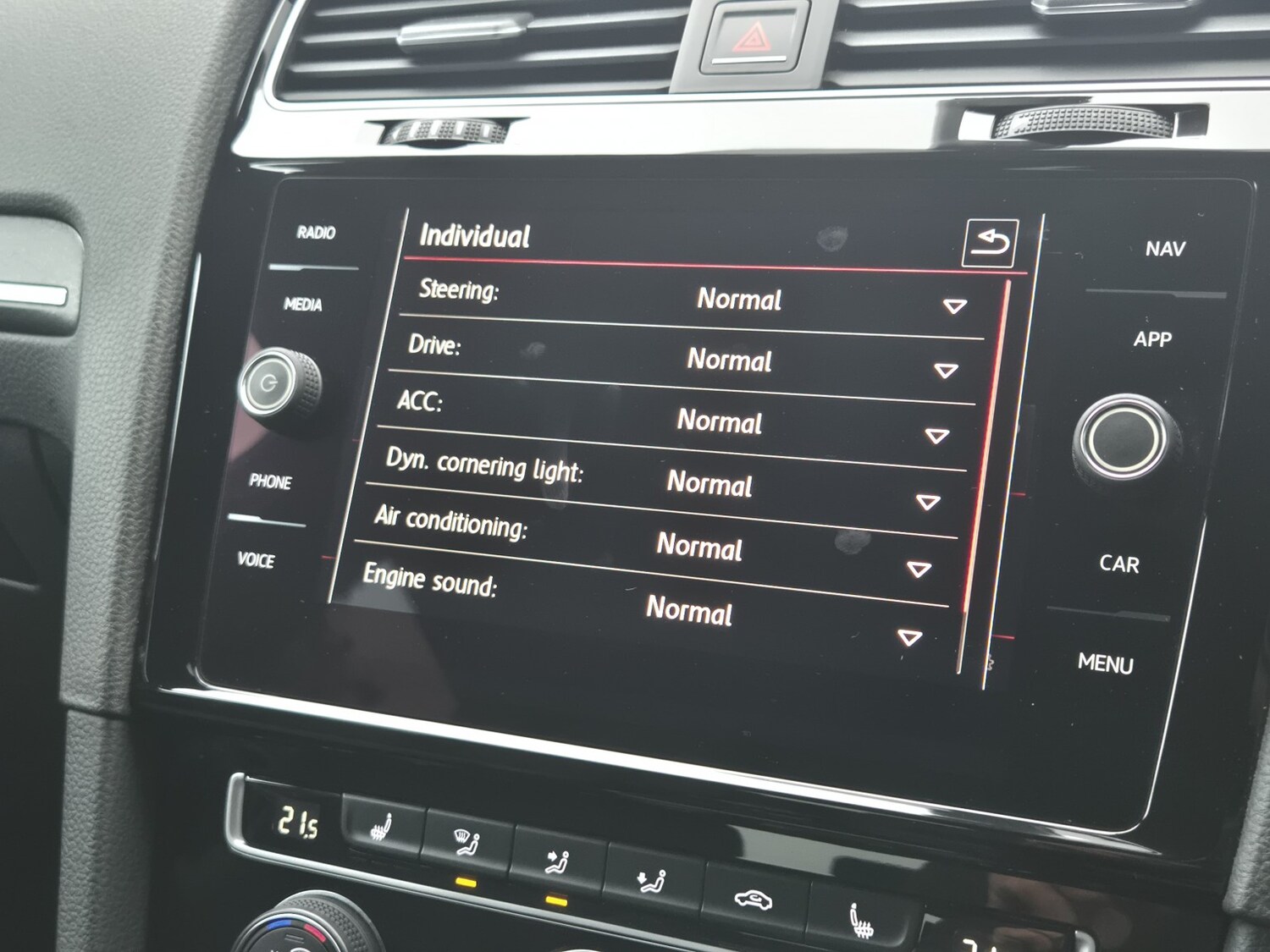 Used Volkswagen Golf 2018 for sale - 77906445: Photo 19