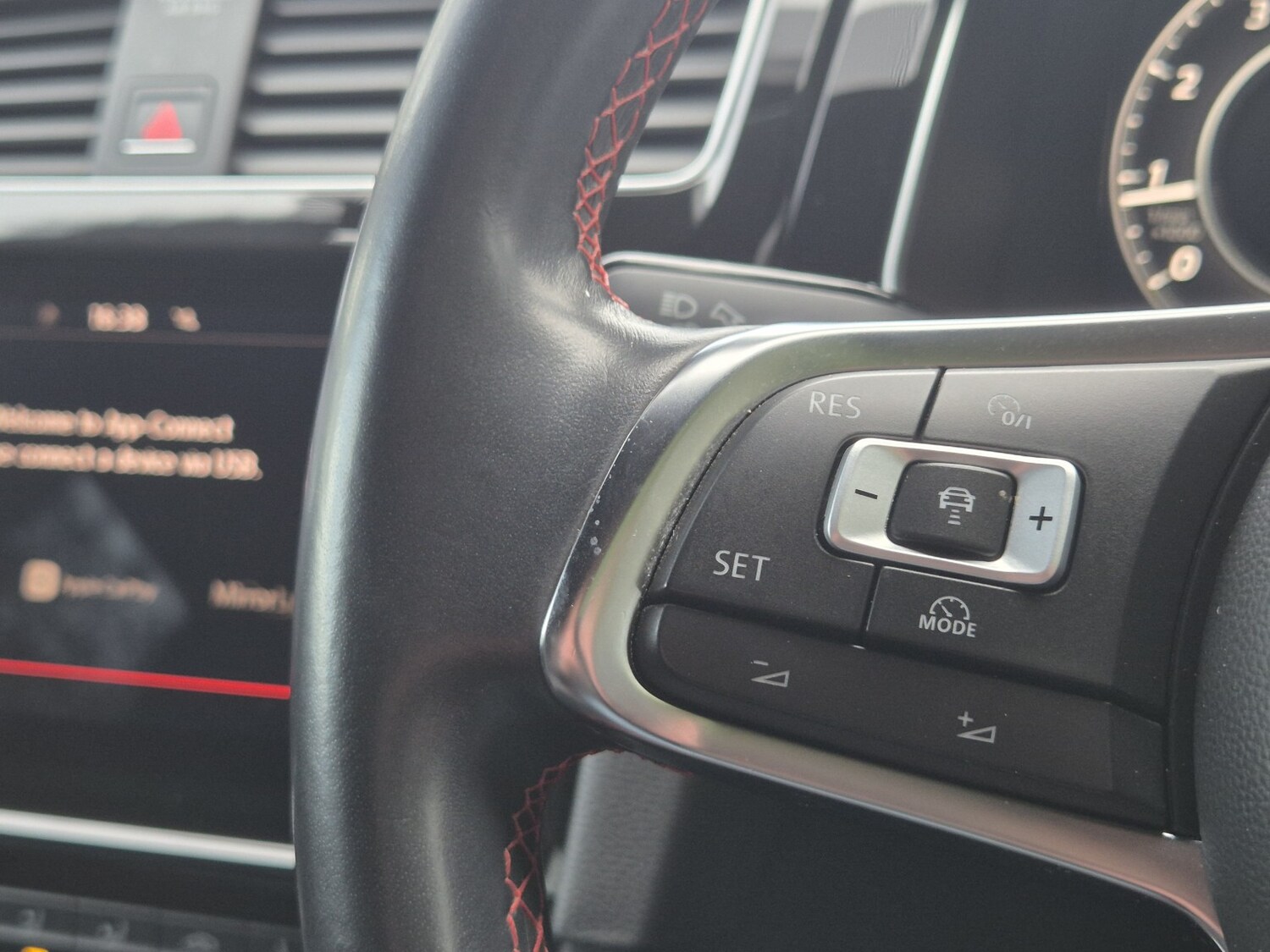 Used Volkswagen Golf 2018 for sale - 77906445: Photo 22