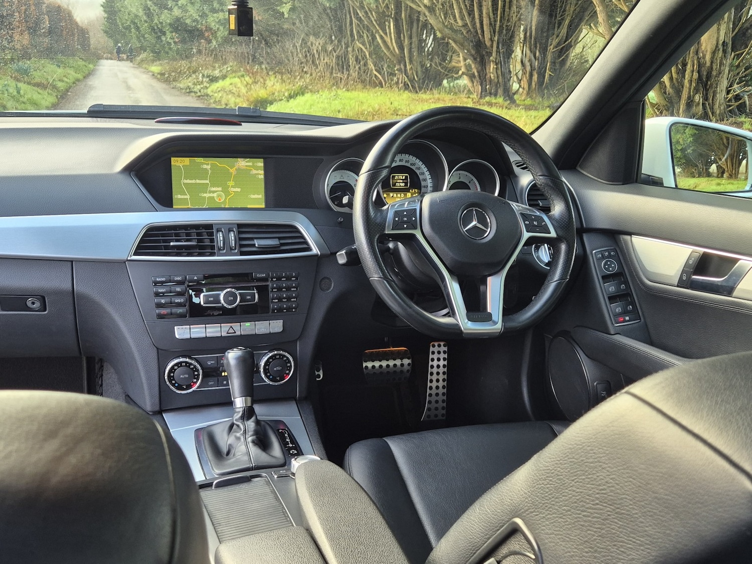 Used Mercedes-Benz C Class 2011 for sale - 77403664: Photo 15