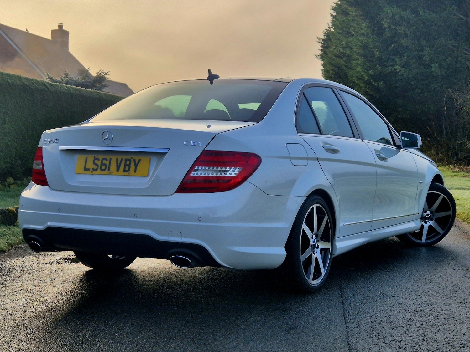 Used Mercedes-Benz C Class 2011 for sale - 77403664: Photo 2