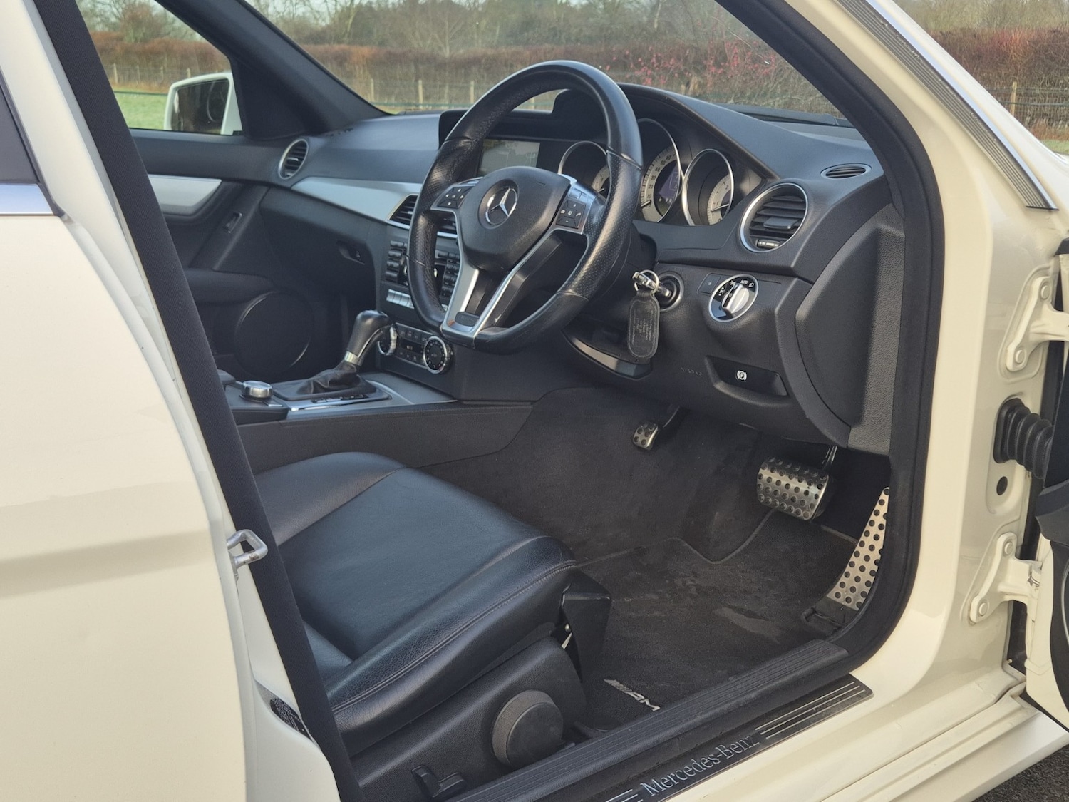 Used Mercedes-Benz C Class 2011 for sale - 77403664: Photo 20