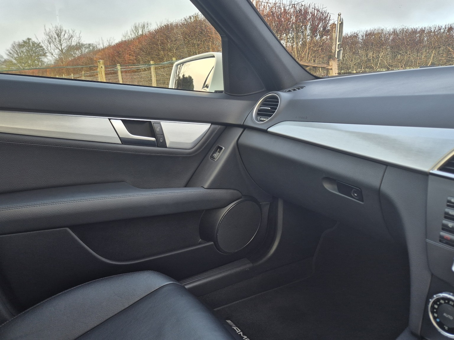 Used Mercedes-Benz C Class 2011 for sale - 77403664: Photo 24