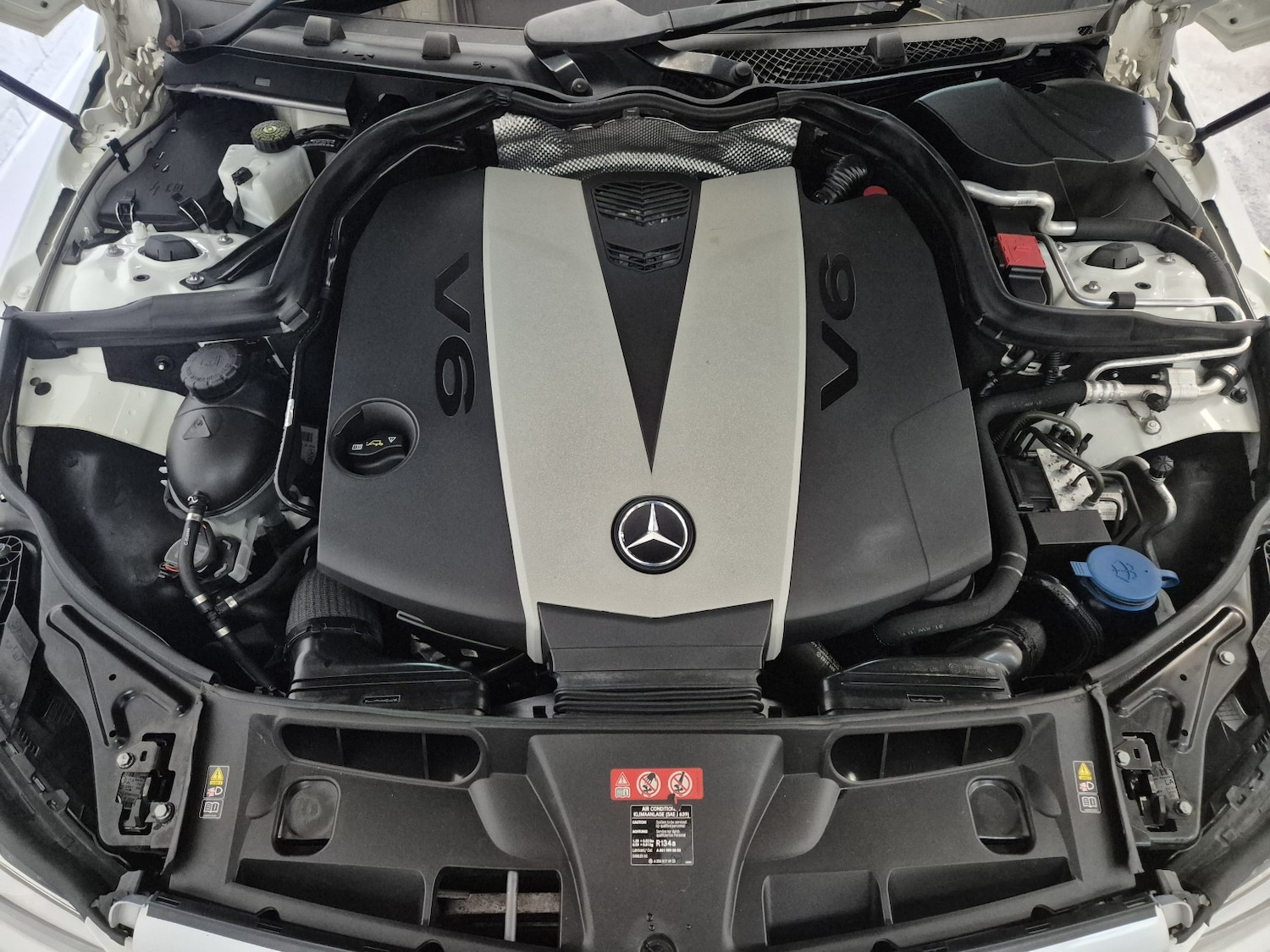 Used Mercedes-Benz C Class 2011 for sale - 77403664: Photo 34