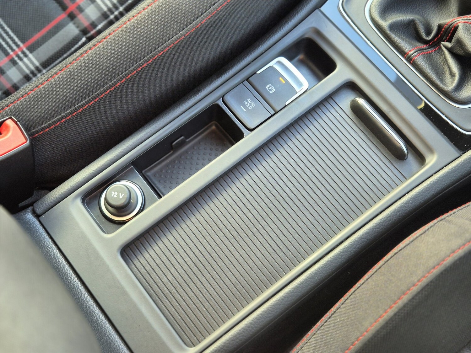 Used Volkswagen Golf 2019 for sale - 76840570: Photo 19