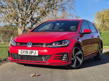 Used Volkswagen Golf 2019 for sale - 76840570: Photo
