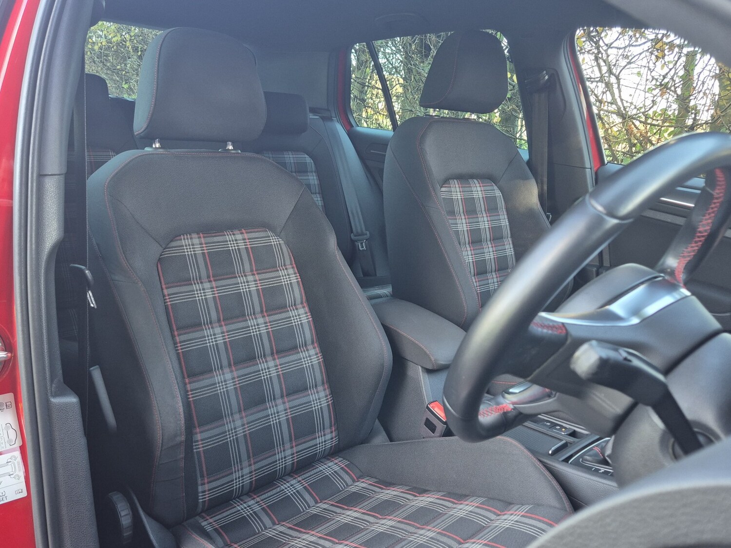 Used Volkswagen Golf 2019 for sale - 76840570: Photo 29