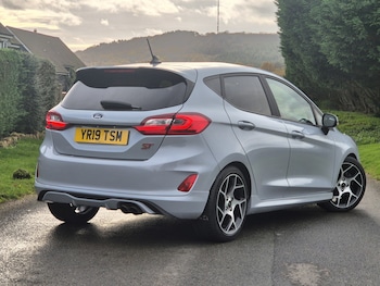 Used Ford Fiesta 2019 for sale - 76840577: Photo