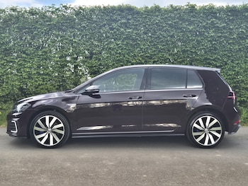 Used Volkswagen Golf 2018 for sale - 78414929: Photo