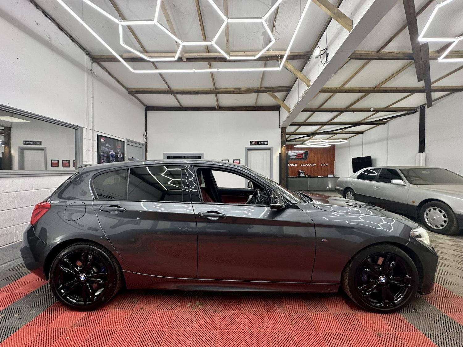 Used BMW 1 Series 2015 for sale - 76835172: Photo 3