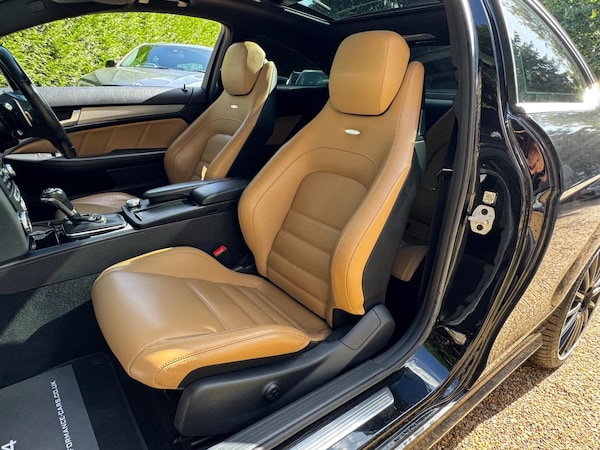 Used Mercedes-Benz C Class 2014 for sale - 76273139: Photo 21