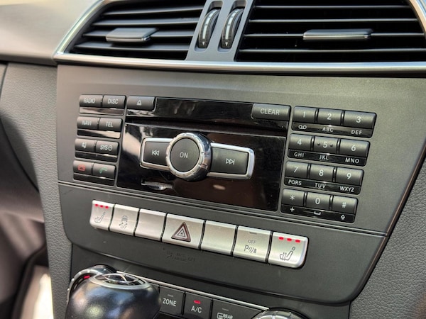 Used Mercedes-Benz C Class 2014 for sale - 76273139: Photo 32