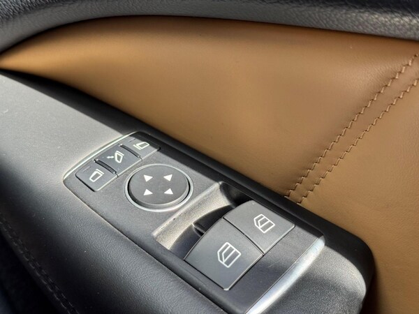 Used Mercedes-Benz C Class 2014 for sale - 76273139: Photo 44