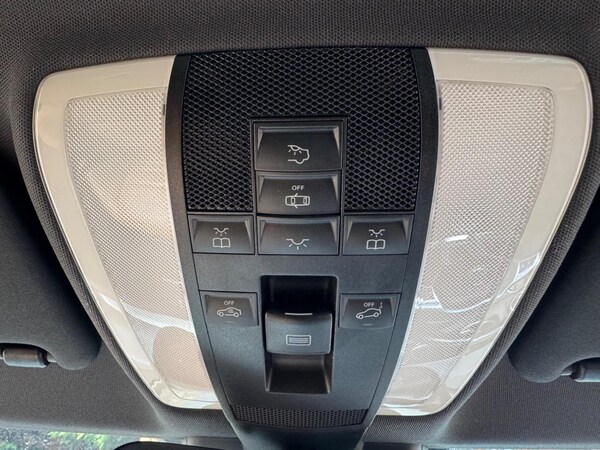Used Mercedes-Benz C Class 2014 for sale - 76273139: Photo 49